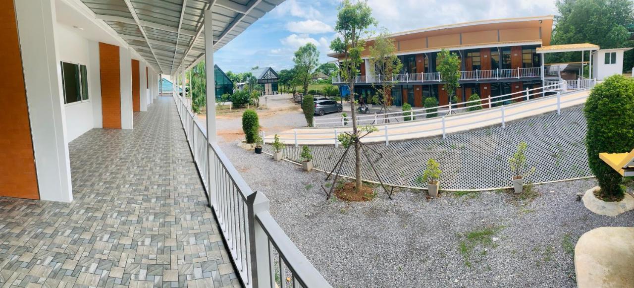 บ้านพิชชา ที่พักใจกลางเมืองปราณบุรี Ban Khao Noi Eksteriør bilde